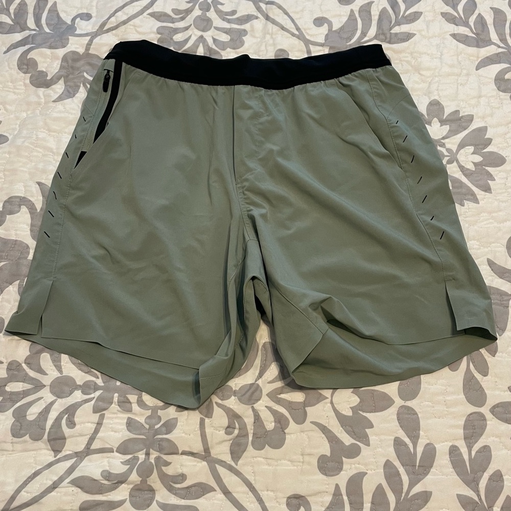 Ten Thousand Interval Shorts. Great condition size S